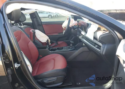 2025 Kia K4 Gt-Line from USA, damaged, VIN 3KPFW4DE2SE050771